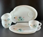 Vintage Atomic Flower Patio Snack Tea Cup Plate Set of 4 Federal Milk Glass MCM