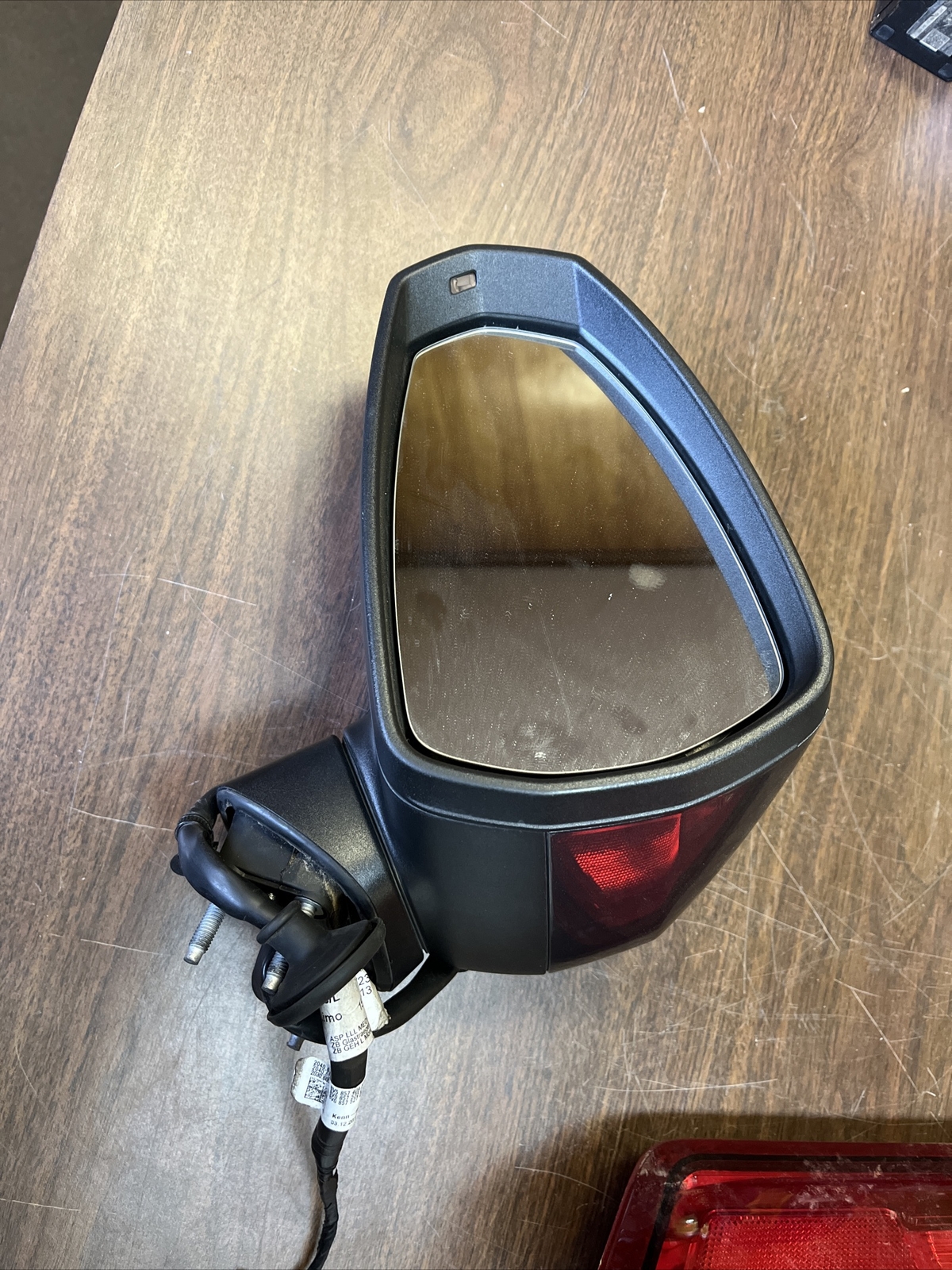 Audi A3 2.0 TDI 2013year RHD Front Right Side Electric Mirror 