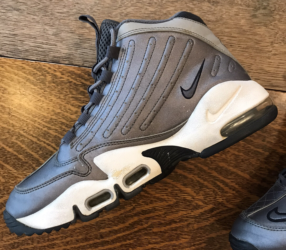 NIke Air Griffey Max II Youth 7 Sneakers Shoes Metallic Dark Grey