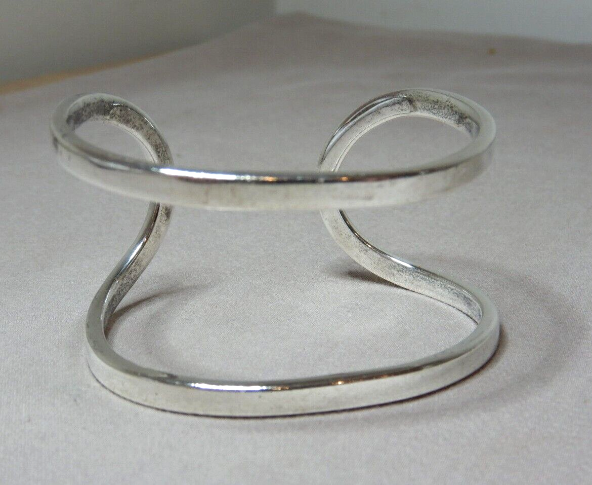 Authentic TIFFANY Vintage Bracelet 925 Silver Made in Mexico Authentic TIFFANY Vintage Bracelet 925 Silver Made in Mexico