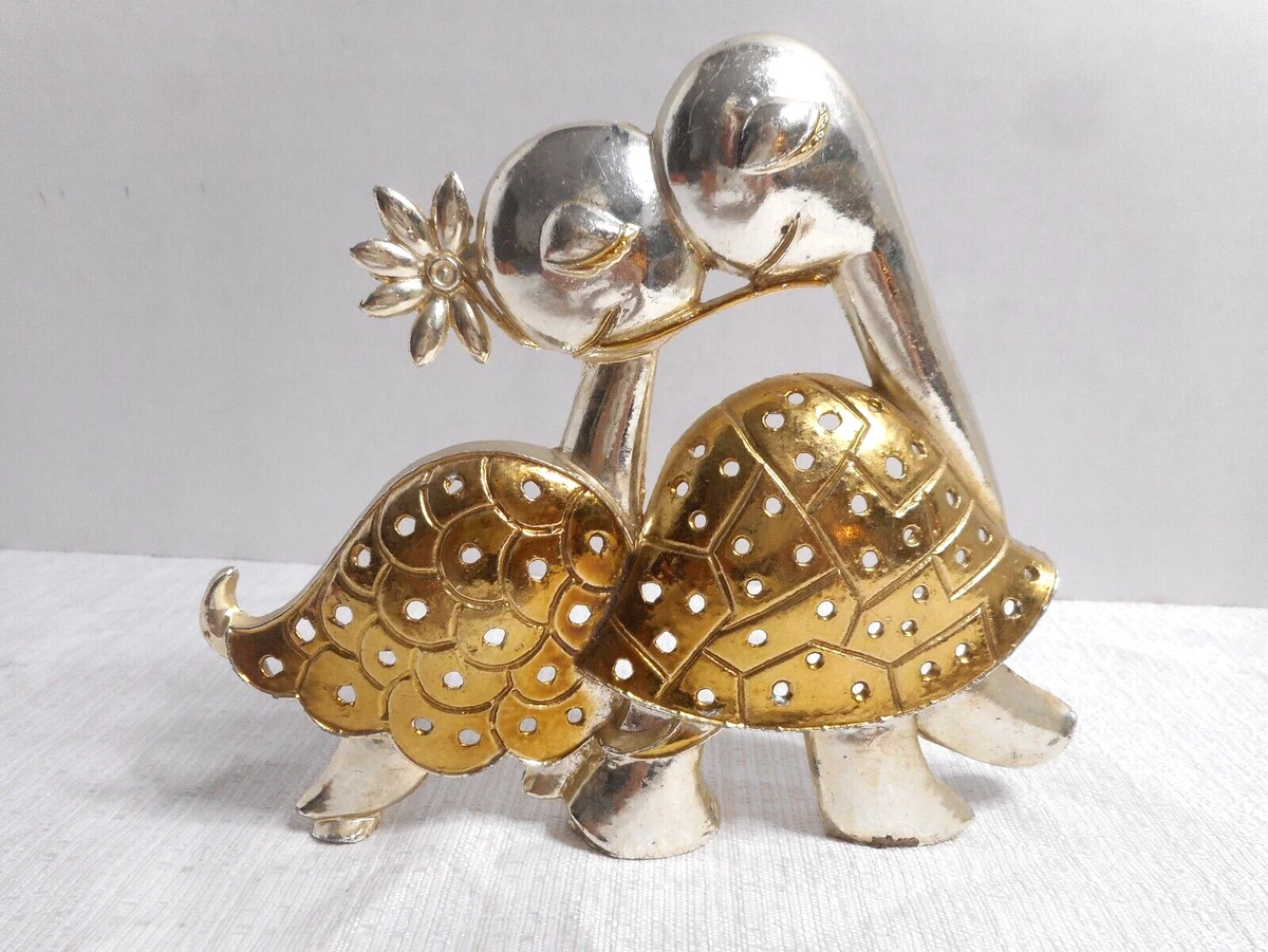 Vintage KMart Revere Mfg Metal Goldtone Kissing Turtles Earring Holder Organizer