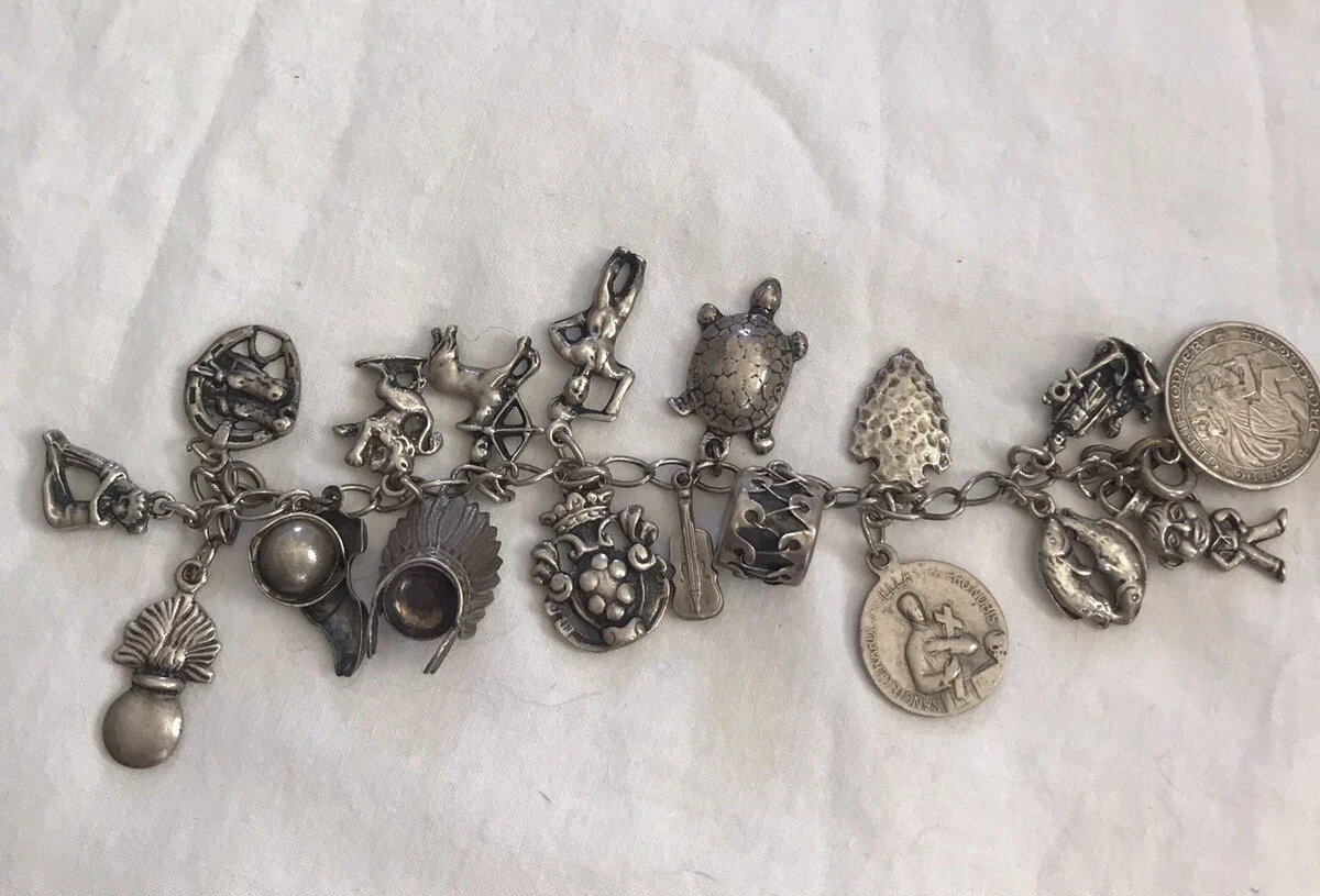 Vintage Sterling Silver Charm Bracelet 18 Charms Native Am. Southwest 66 Gr. 7 L