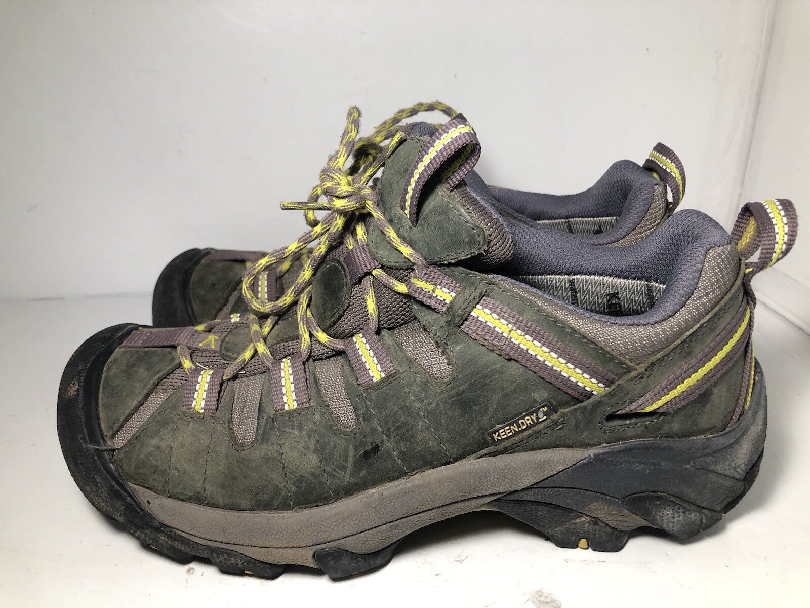 Scarpe da trekking Keen Targhee II impermeabili grigie oliva da donna taglia 6 5