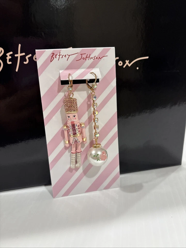  Betsey Johnson Pink Nutcracker Dangle Earrings Asymmetrical Pair - Image 4 of 4