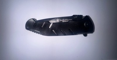 Smith & Wesson Extreme Ops SWA7 Folding Knife with Belt Clip Liner Lock 3'' Blade