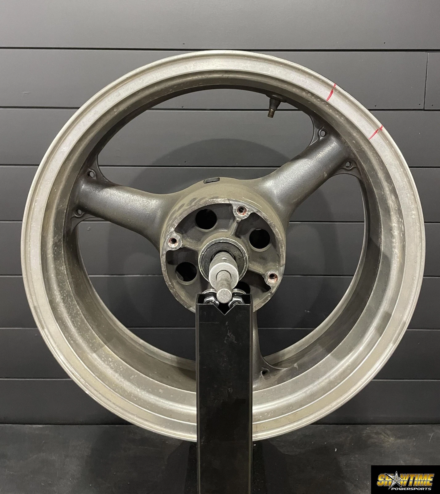 98-99 KAWASAKI NINJA ZX9R REAR WHEEL BACK RIM