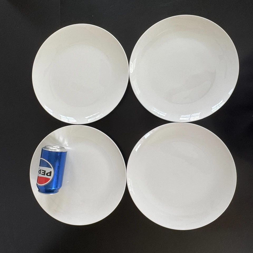 4 platos de cena Maxwell & Williams Cashmere Round Collection blancos cupé 11" Foto 2 de 4