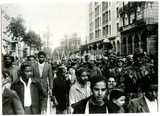 Luftwaffe Fallschirmj&auml;ger Pressefoto: Fallschirmj&auml;ger in Tunis