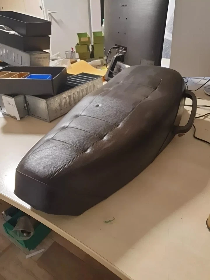 PIAGGIO 267671 SITZBANK VESPA COSA 125 200 F0011 - Bild 3 von 4