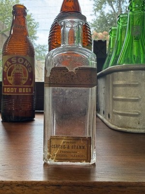 GENESEO, ILLINOIS rare 1800s Paper Label Druggist Medicine Bottle Clouse & Stamm