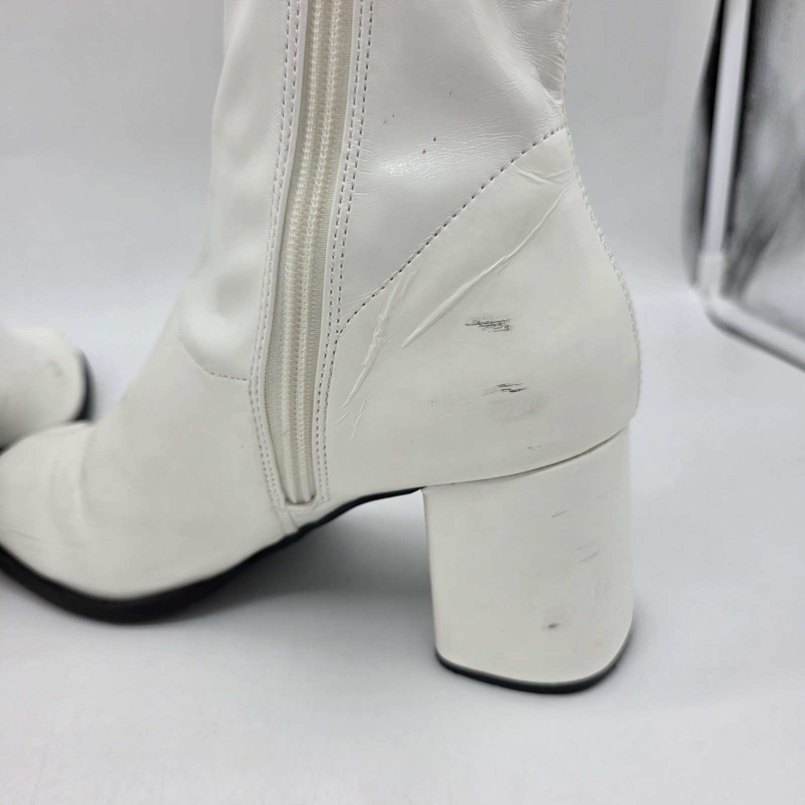 Funtasma Gogo 300 Boots Womens Size 8 White Patent Knee High Costume Mod 60s