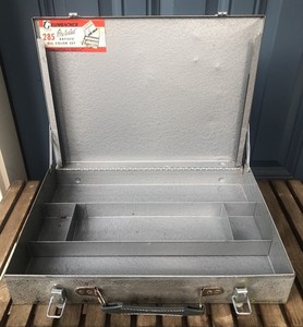 VINTAGE METAL GRUMBACHER 285 OIL PAINT STORAGE CASE - 16.5" x 12.25" x 2.75"