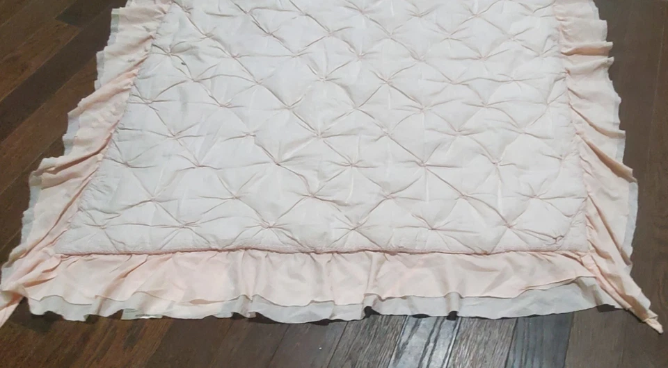 Pottery Barn Kids - Manta de cuna rosa - Algodón orgánico - Volantes - 36" x 50" Foto 3 de 4