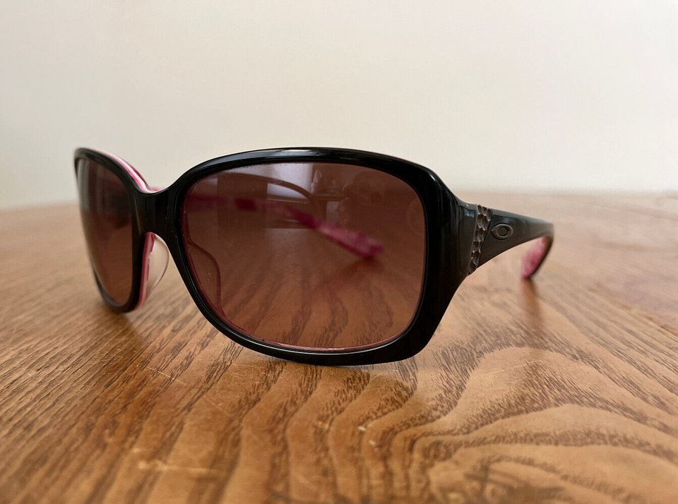 OAKLEY Discreet OO201207 Black Pink Cancer Awareness Ribbon Women's