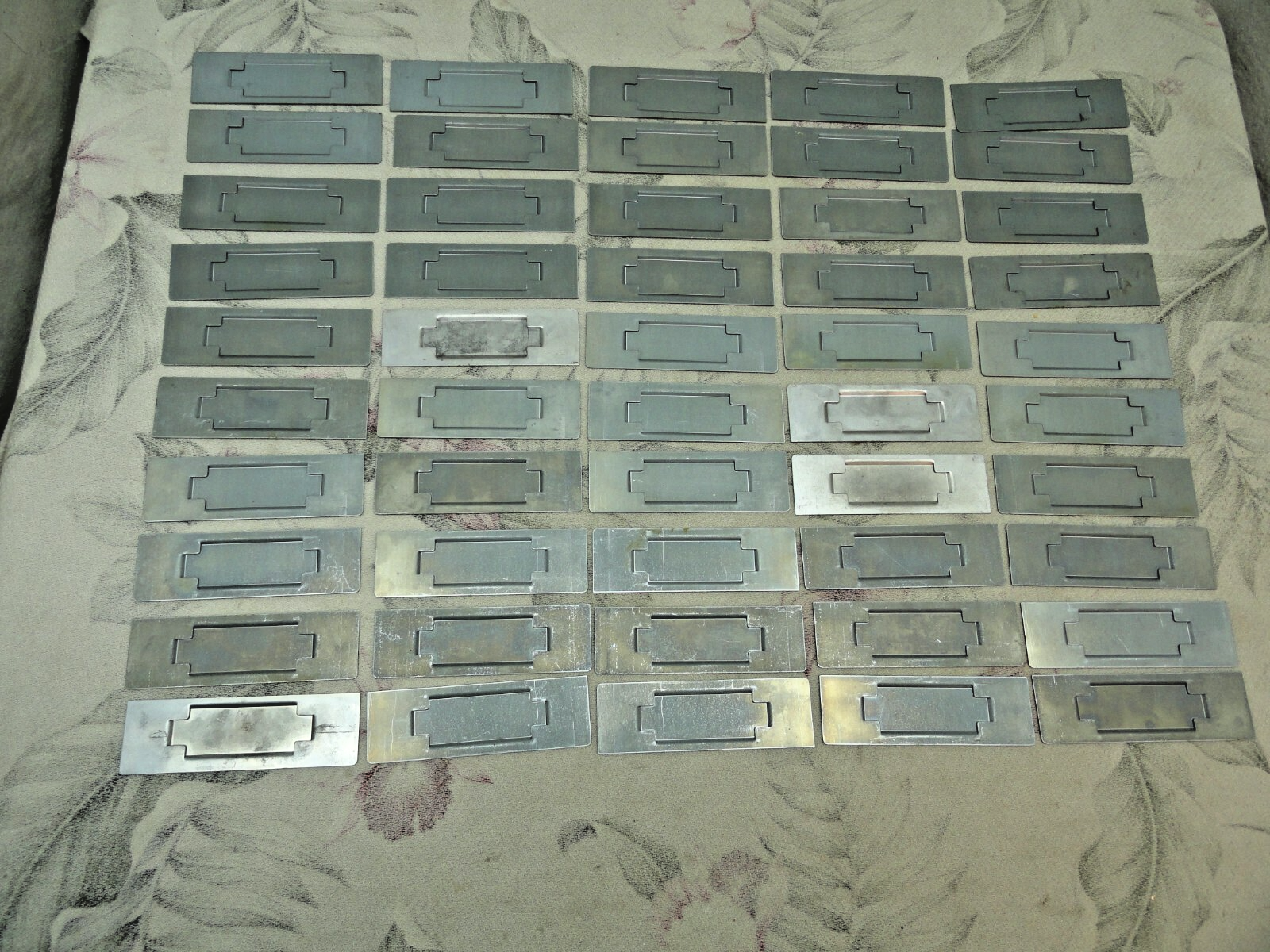 50 LYON steel drawer dividers 1-5/8