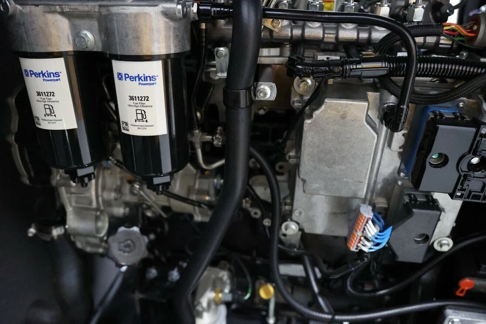 NUEVO 100kw Tier 3 Perkins Diesel Generador Set. 120/208 - 277/480V - 3ph Foto 4 de 4