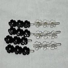 Daisy flower barrette hair clip set of 7 black and clear