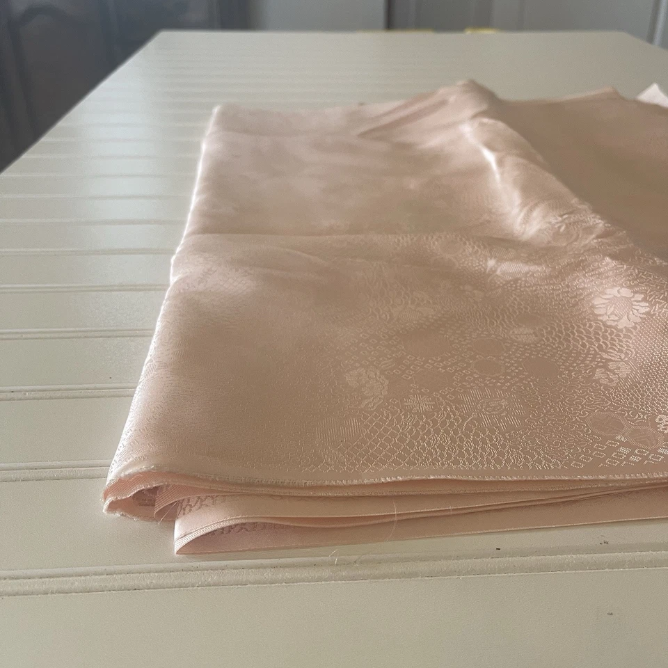 SILK, SALMON FABRIC 5 Yards x 22 Inches Wide or 180 Inches x 22 Wide - Image 4 of 4