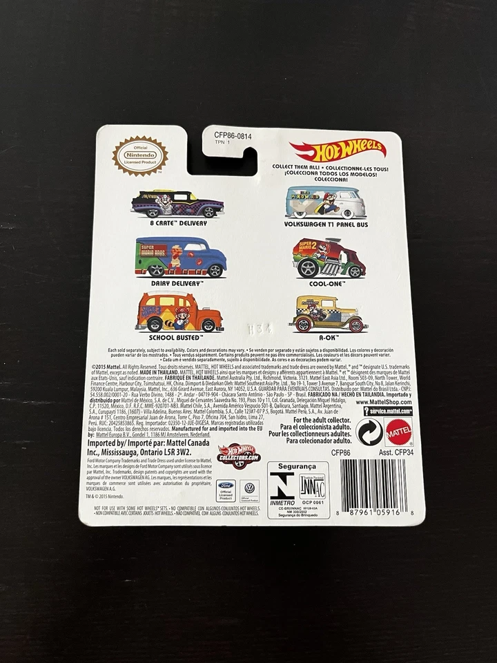Hot Wheels Super Mario World Volkswagen T1 Panel Bus - Highly collectible! - Image 2 of 4