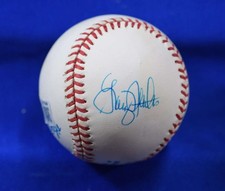 Top 10 Graig Nettles Baseball Cards 24