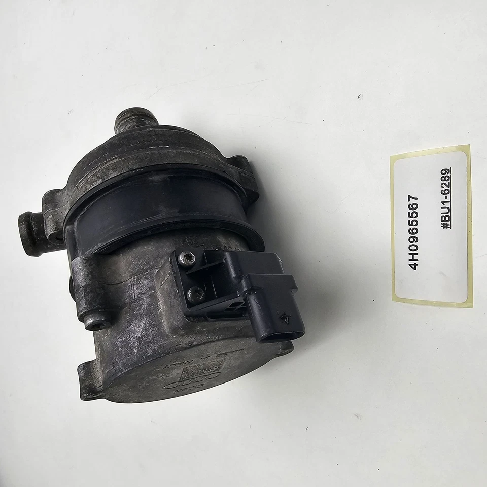 Bomba de agua auxiliar Volkswagen CC 2008-2016 4H0965567 Foto 3 de 4