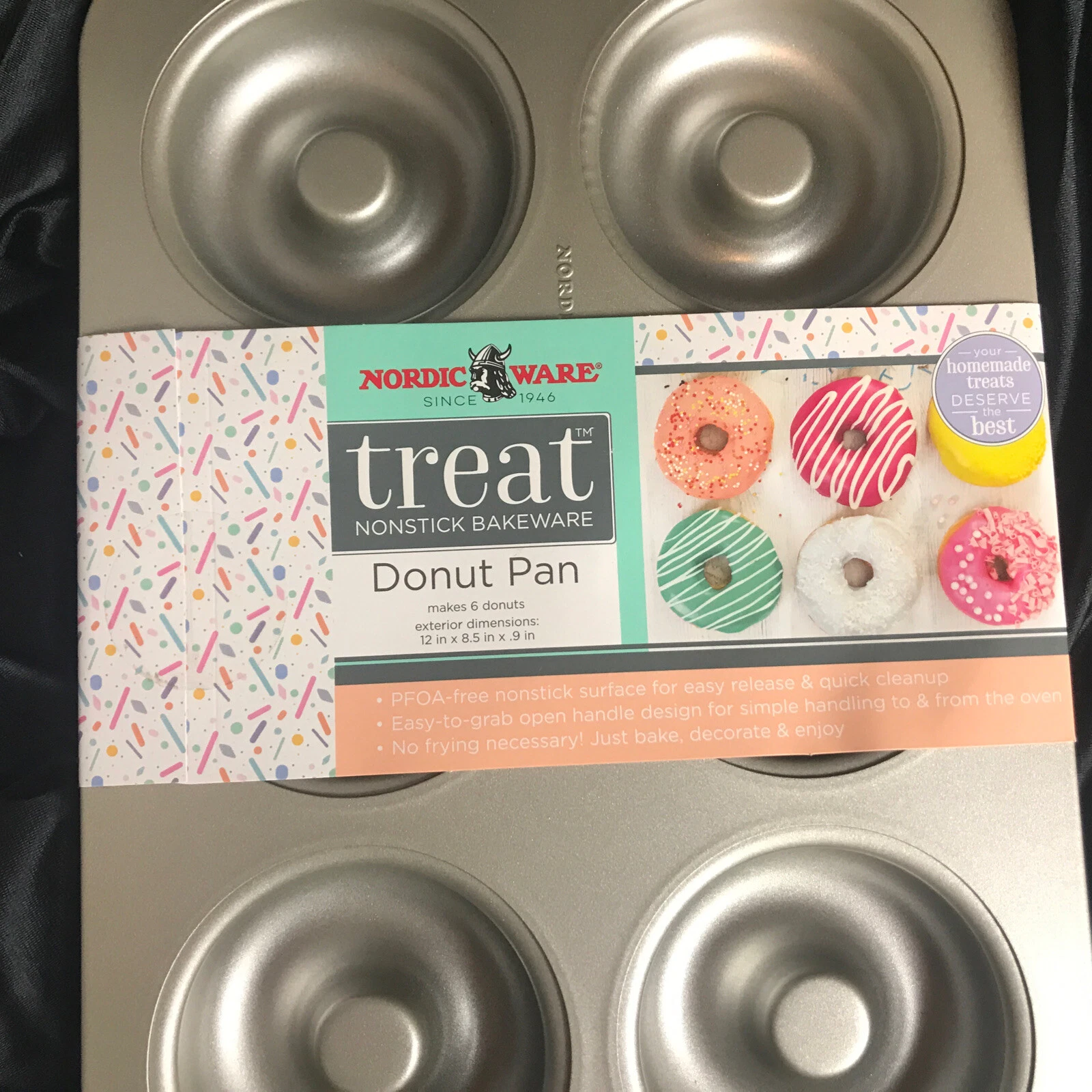 Nordic Ware Doughnut Pan - Thumbnail 4