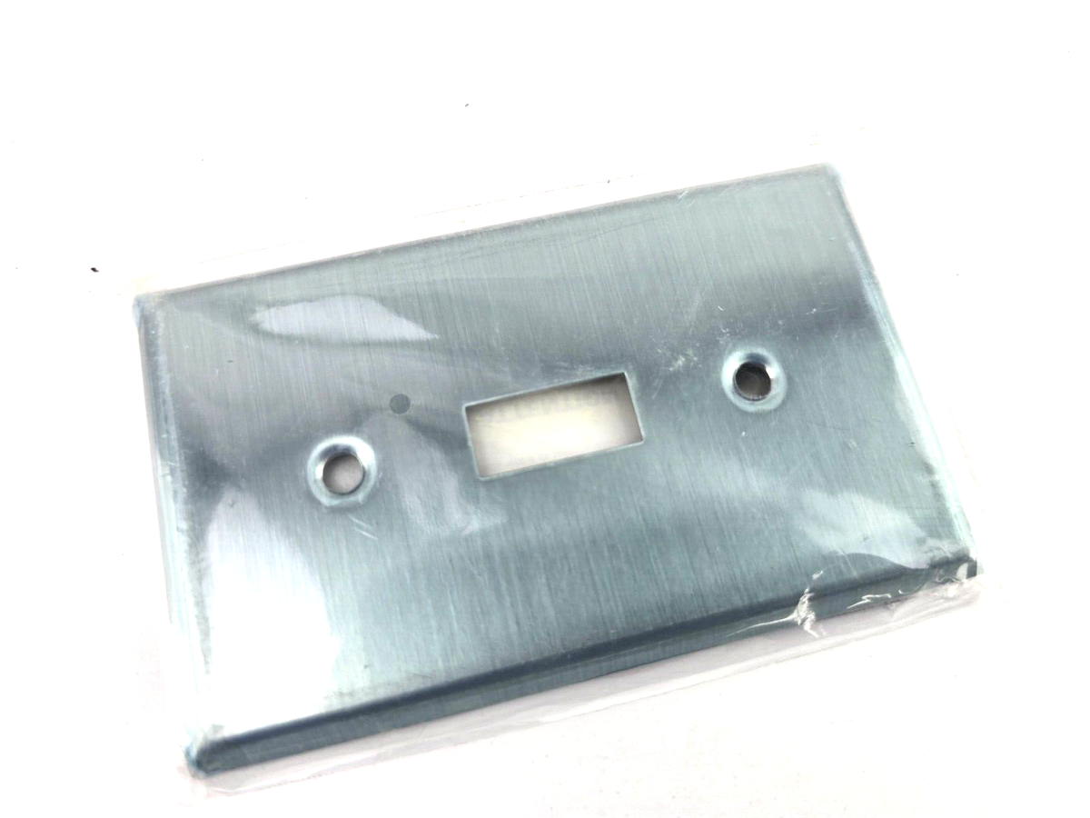 Eaton Cooper 93071-BOX1 Single Gang Stainles Steel Switch Plate
