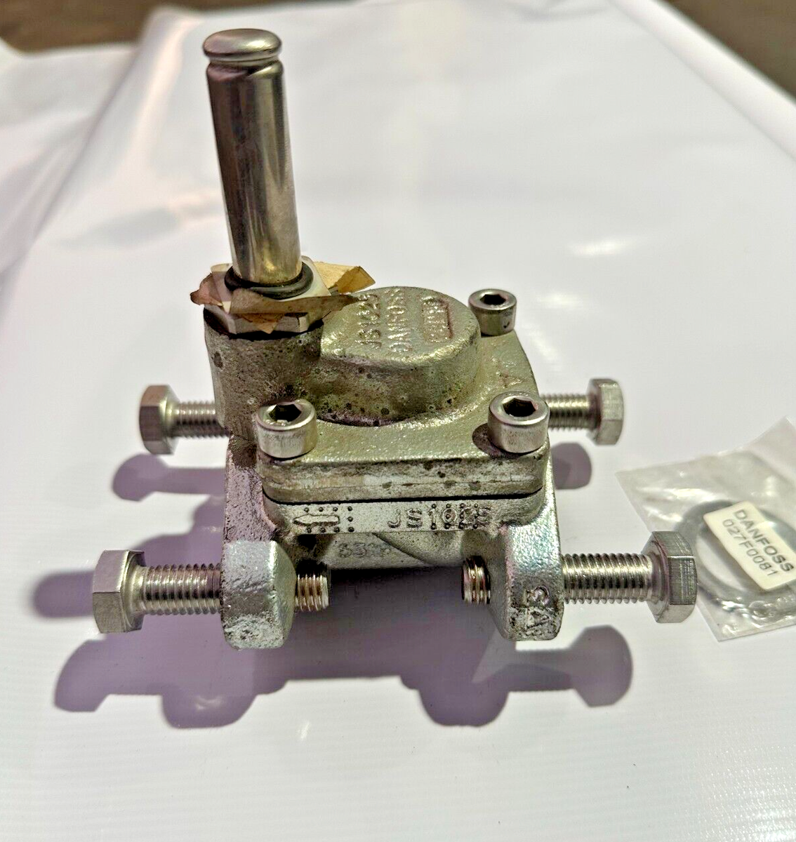 DANFOSS ELECTRIC EXPANSION VALVE AKVA 15-2 STEEL 068F5023 | eBay