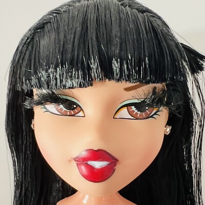 Bratz Girlz Nite Out Jade Puppe NUDE (ohne Kleidung, Zubehör, Schuhe) Repro 2021