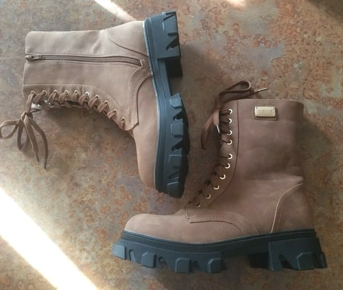 Bebe Women's Oprah Combat Boots Lace Up Brown Synthetic Upper, Sz. 9 NWOB READ! - Picture 9 of 12