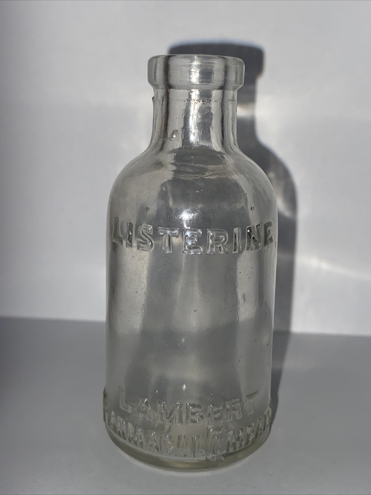 Antique / Vintage Listerine Glass Bottle Lambert Pharmacal Company 3 1/