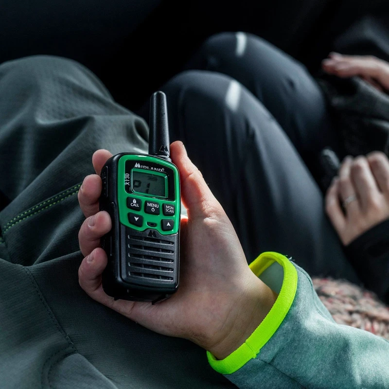 Set 2 Radio Ricetrasmittenti Kit Doppio Walkie Talkie MIDLAND 6 Km 16 Canali, fotografia 7 di 9