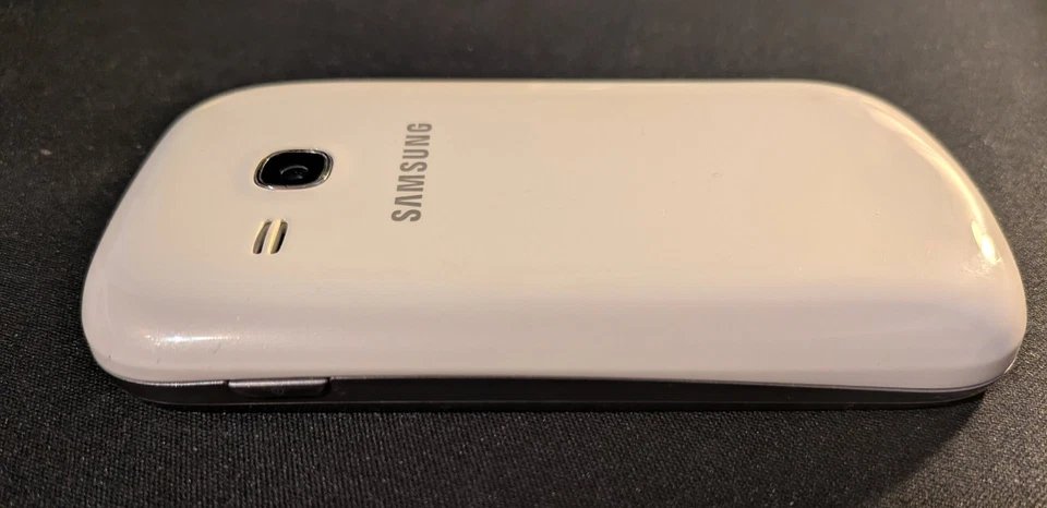 Samsung  Galaxy Fame Lite GT-S6790N - 4GB - Weiß (Ohne Simlock) Smartphone, Foto 3 von 5
