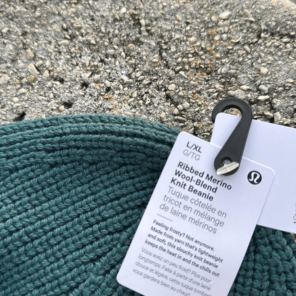 NWT Lululemon RIBBED MERINO WOOL BLEND KNIT BEANIE SZ L/XL  display picture 1