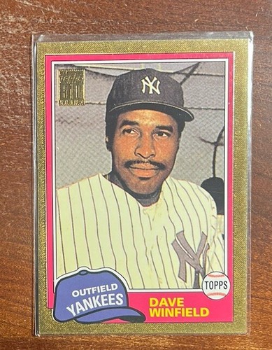 2001 Topps Traded & Rookies Dave Winfield GOLD🥇FOIL🔥MINT💎Rare⭐️/2,001 - Picture 1 of 3