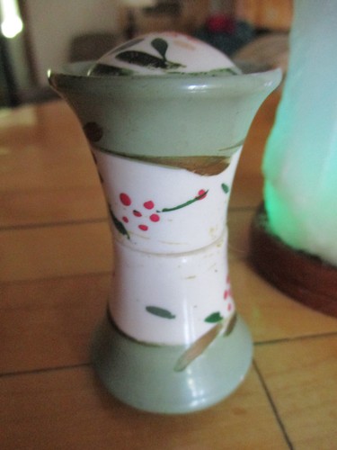 Vintage UNUSED Strikalite Elfinware Hand Painted Porcelain Table Lighter USA