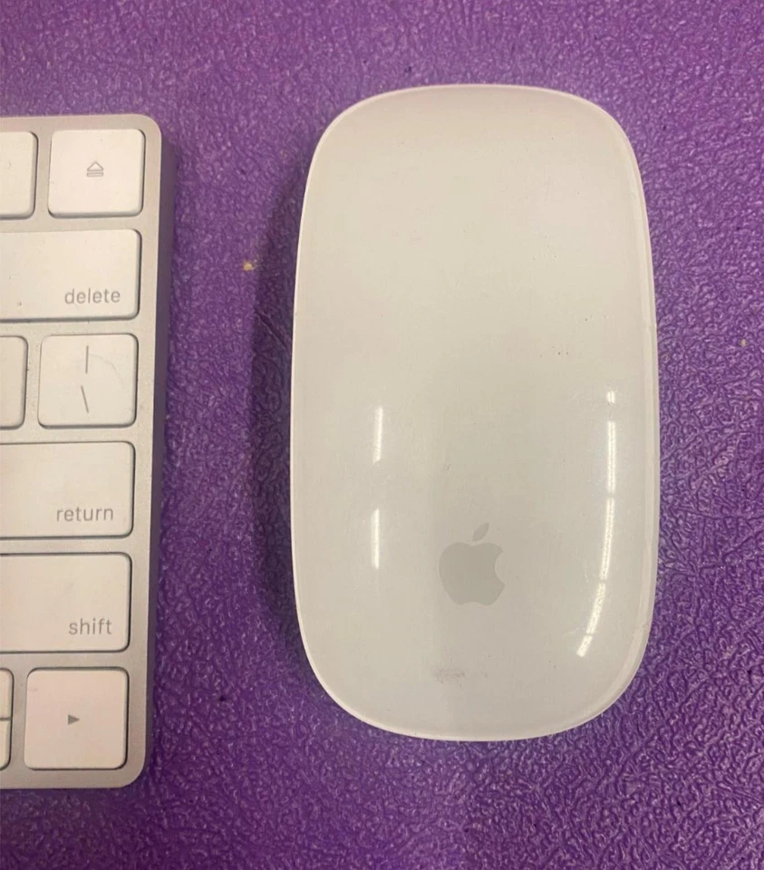 Apple A1644 Wireless Magic Keyboard 2 MLA22LL/A & A1657 Magic Mouse 2 MLA02LL/A - Image 3 of 4