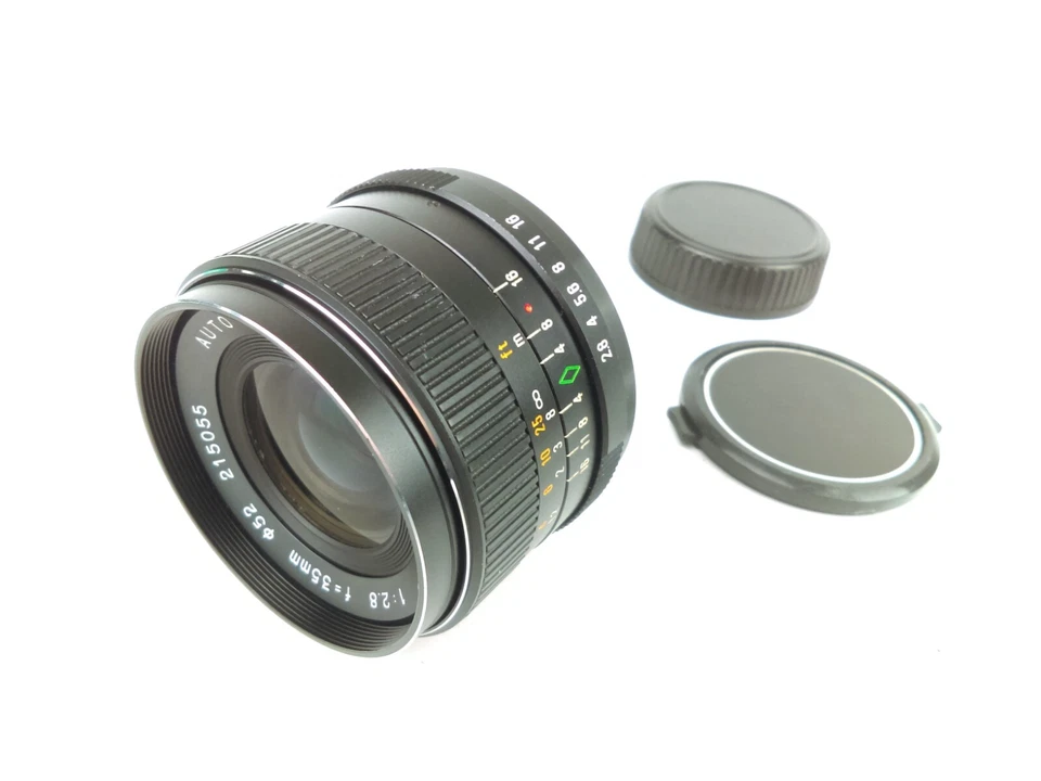 Super-Paragon PMC 35mm f/2.8 Fast Prime 64-Degree Full Frame Lens, C/Y Mount - Image 2 of 4