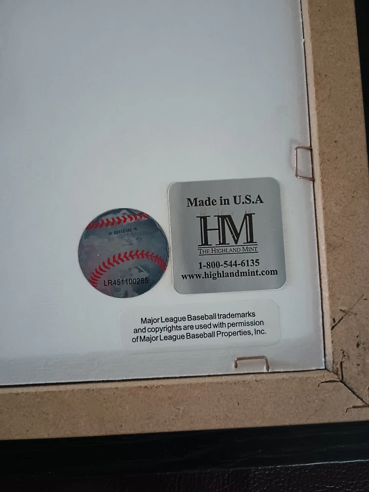 Highland Mint 39mm Minted Medallion A Commemorative Photo Collage Derek Jeter  - Image 3 of 4