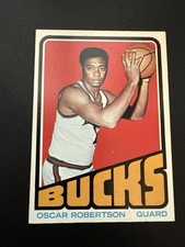 1972 Topps #25 OSCAR ROBERTSON HOF Milwaukee Bucks FIGOCA GRADE 6 🏀🏀🏀