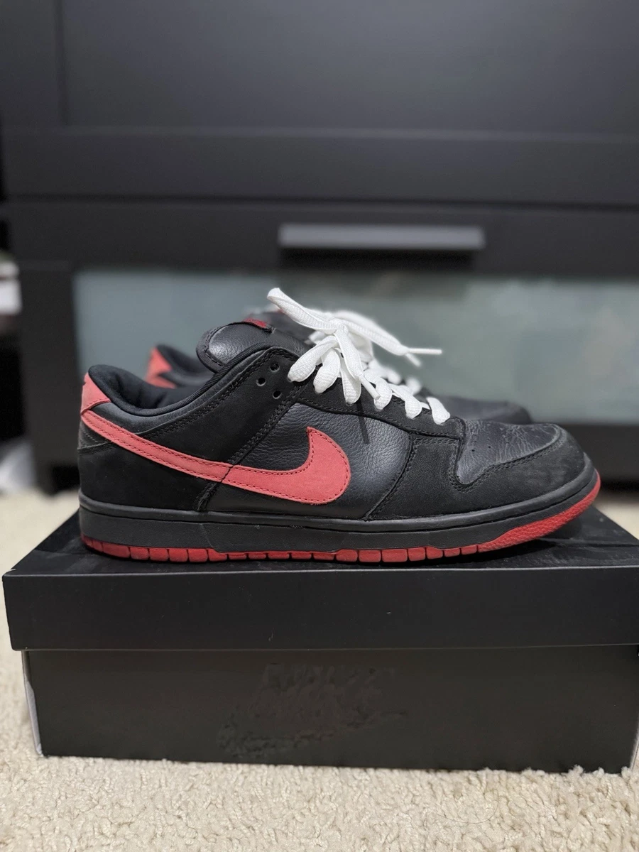 Used Nike Dunk SB Vamp True Red Black Sz 11 w/ Box Nike | Shoes | Used Nike Dunk Sb Vamp True Red Black Sz 1 W  main image 4