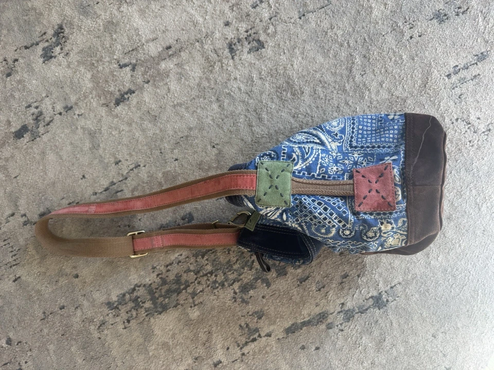 Bolso Hobo Bandolera/Bolso de Hombro/Bolso de Mano Lucky Brand Azul Bandana Paisley Foto 2 de 4