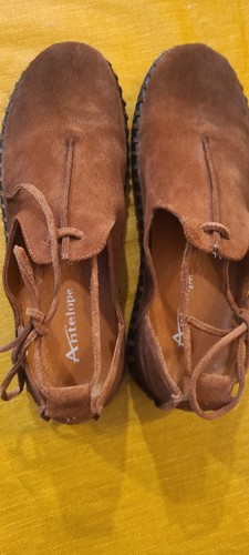 Womens Antelope J24 Gail Comfort Shoes Cognac Suede  Rubber Sole Sz 39 US 8- 8.5