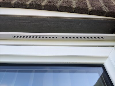 Fenster Tür Außengitter Riesel Lüftungsschlitz Abdeckungen Weiß Kunststoff Außen