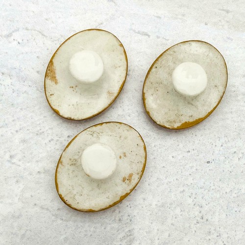 Set of Three Antique Hand Painted Porcelain Buttons - Roses - Picture 7 of 7