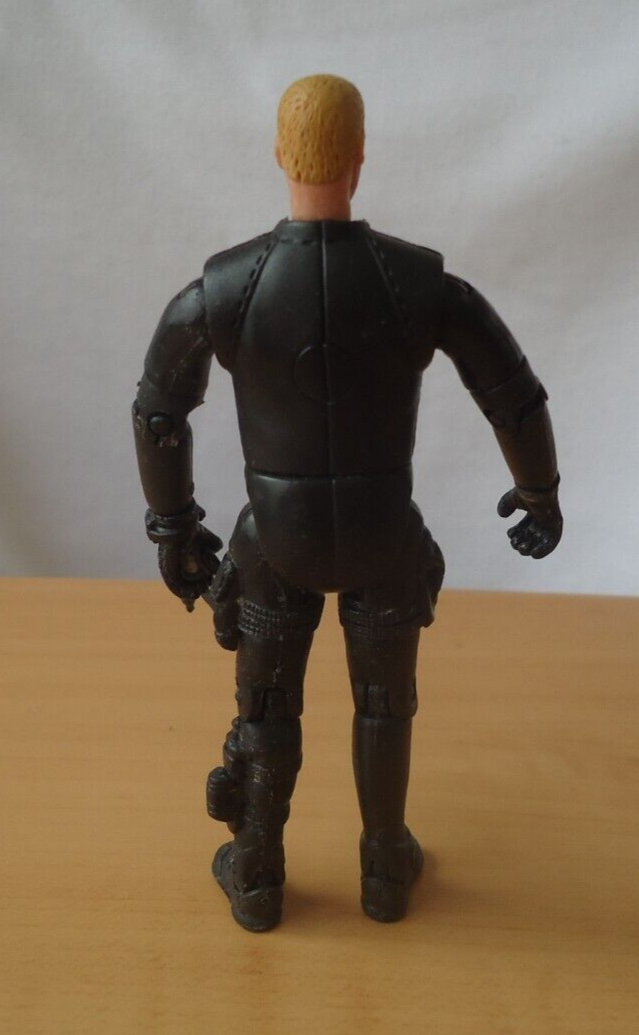 Picture 2 of 3