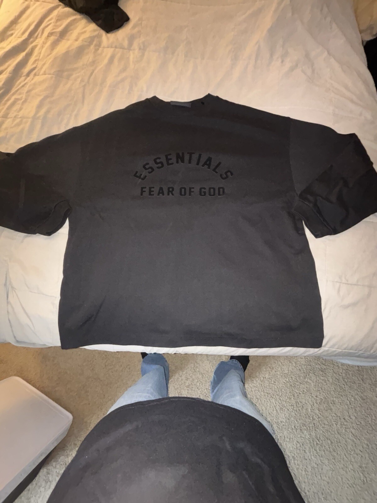 Fear of God Essential Crewneck Sweatshirt in Size XL