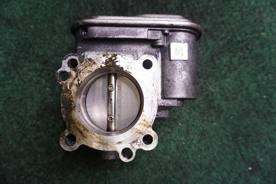 2014 CHRYSLER 200 2.4L CORPO DO ACELERADOR FABRICANTE DE EQUIPAMENTO ORIGINAL 04891735AC - Imagem 2 de 4