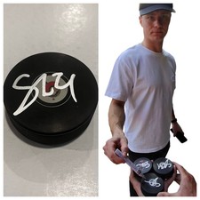 TIM STUTZLE SIGNED OTTAWA SENATORS HOCKEY PUCK W/ CASE COA