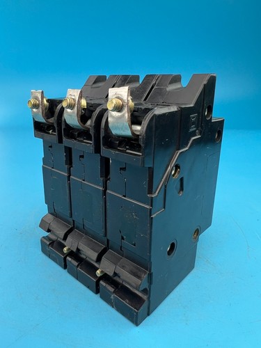 Square D EHB34080 80 Amp 3 Pole Circuit Breaker Type EHB-7 480Y/277VAC 80A - Picture 3 of 8